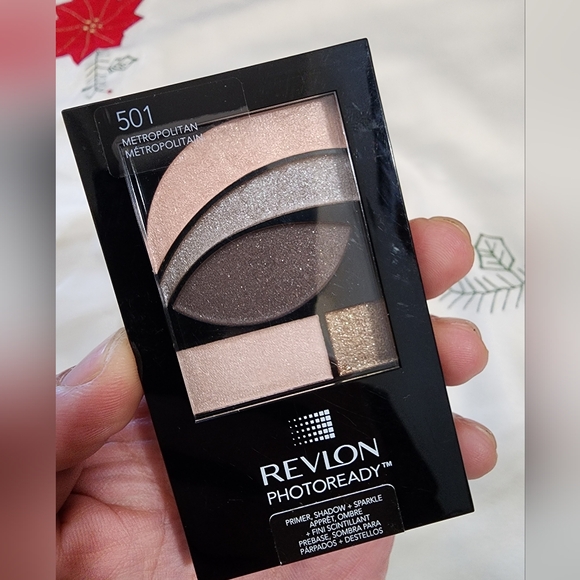 🎊 BUNDLE! Revlon PhotoReady Eye Shadow Palettes- 3pc.of 501 And 1 Pc of 505 - Picture 8 of 9